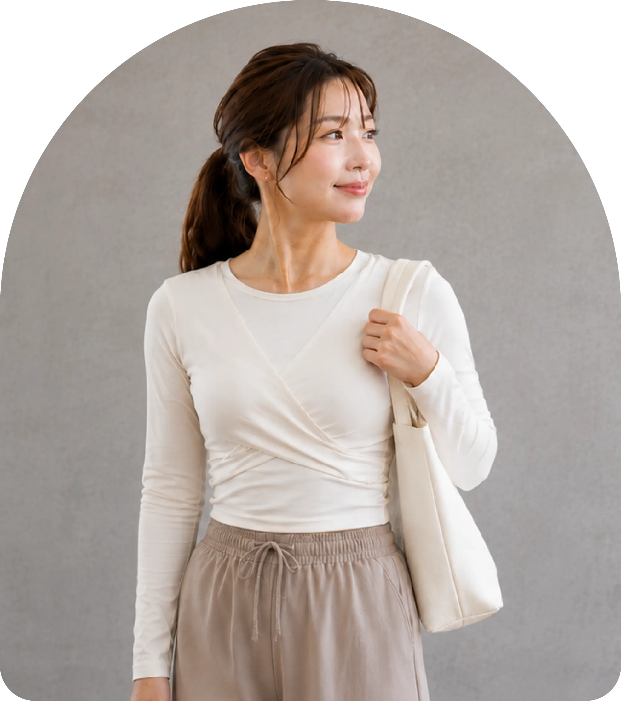 スタジオへ通う女性